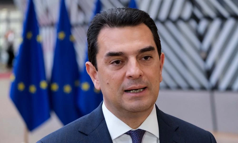 Σκρέκας: Εξετάζουμε τη δημιουργία "Καλαθιού των Χριστουγέννων"